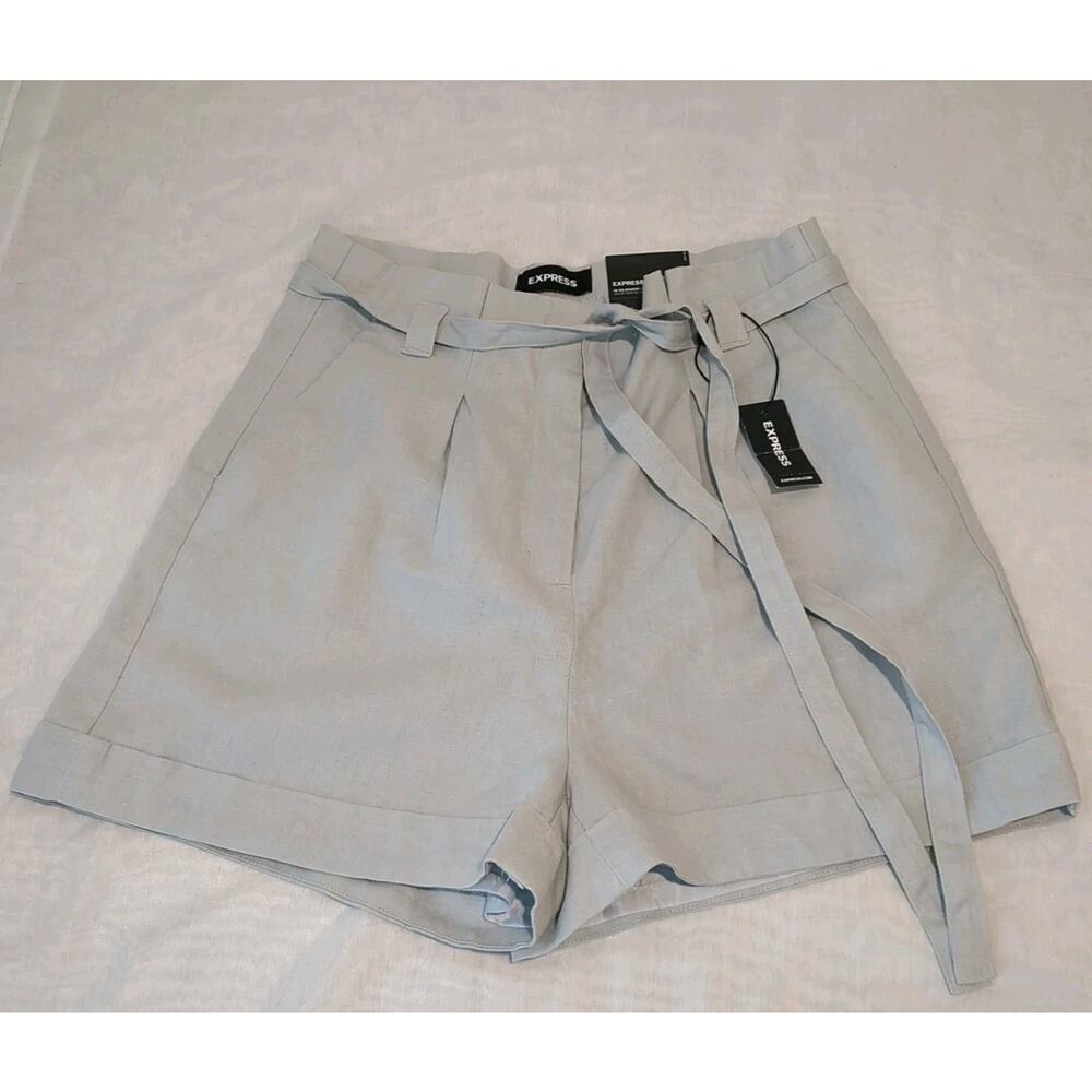 Express Women’s 8 Super High Rise Light Gray Dress City Short Cuffed Lined